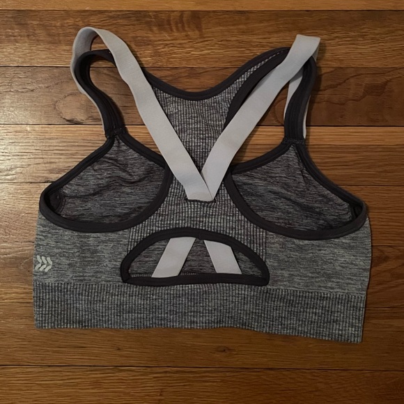 SOLD All In Motion Sparta Bra - Picture 3 of 3